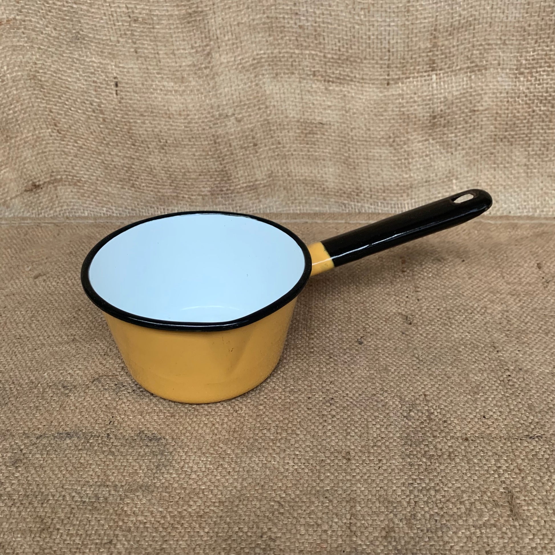 Enamel Pan With Lip - Milk Pan - Vintage