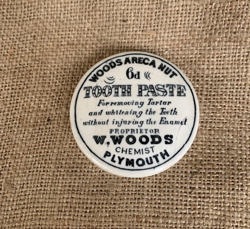 Antique Woods Areca Nut Toothpaste Pot Lid - Farmhouse - Cottage