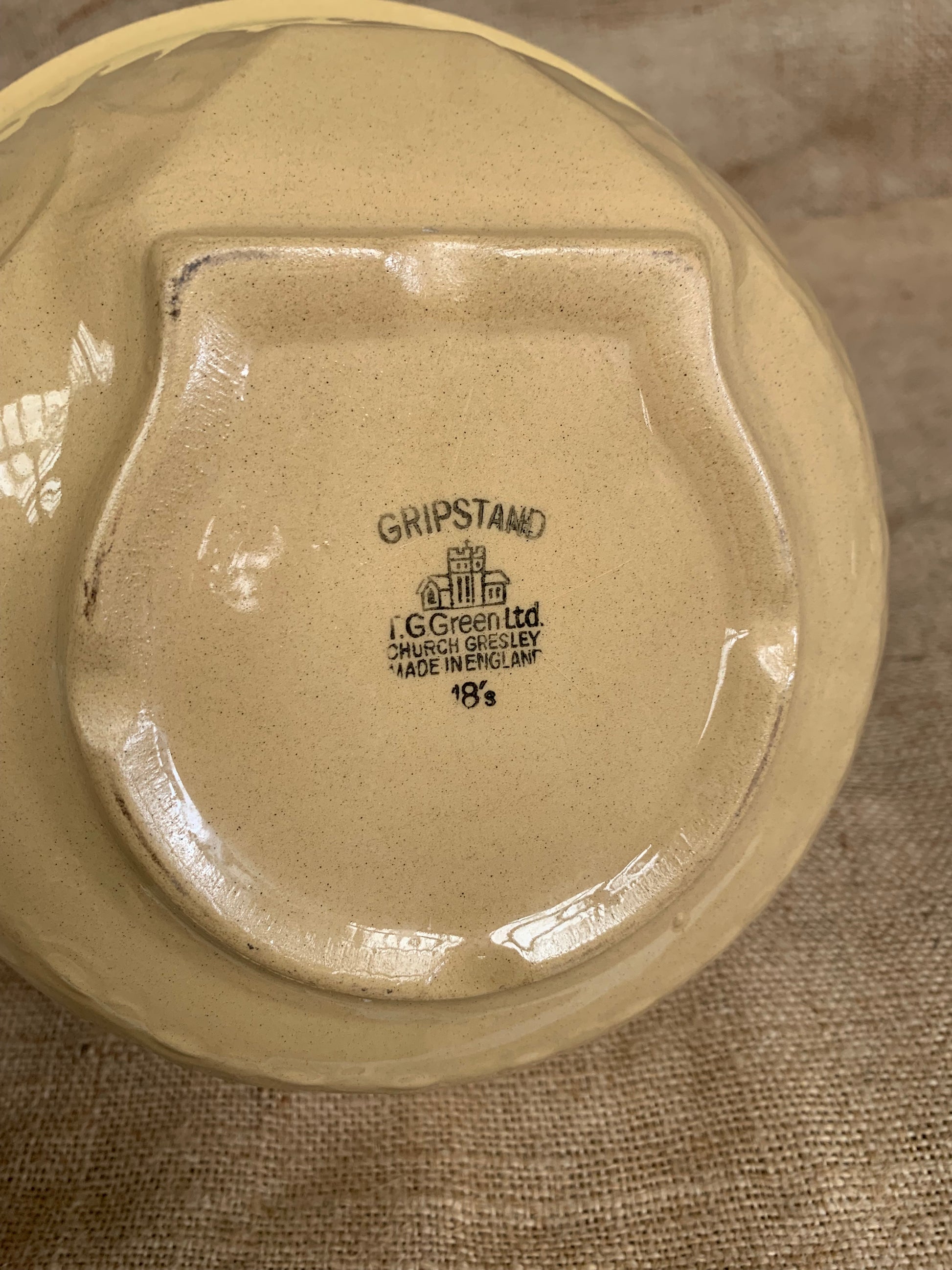 Vintage Mixing / Baking Bowl - T.G Green - Mixing Bowl - Gripstand - 0377